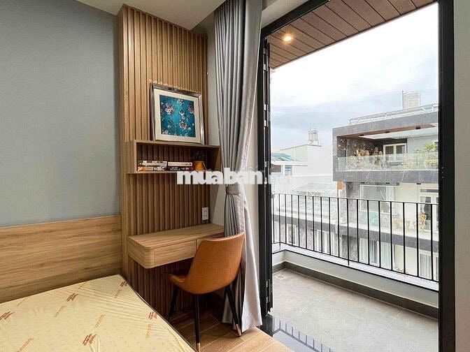 Ở Ngay Phòng 35m2 Ban Công Ngay Phan Xích Long Gần Q1 Q3 Trung Tâm TP
