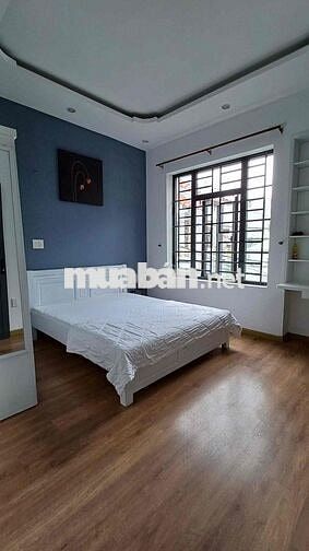 Nhà kiệt oto 3 tầng, 4 phòng ngủ, nguyễn văn thoại Đà Nẵng