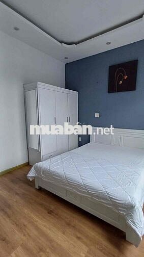 Nhà kiệt oto 3 tầng, 4 phòng ngủ, nguyễn văn thoại Đà Nẵng