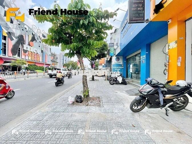 Mặt bằng kinh doanh, Mặt tiền đường Phan Văn Trị