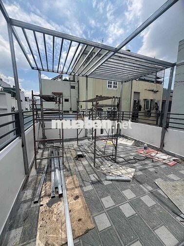 Cho thuê nhà mới 100% hẻm 628// Hậu Giang P12 Q6