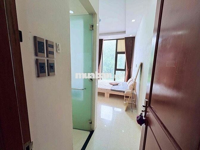 Studio xinh cửa sổ đón sáng- Full nội thất gần Chợ Bà Chiểu