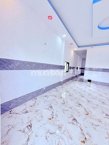 Nhà riêng chính chủ, 2 phòng ngủ, 100% thổ cư, giá 780trieu bao giấy
