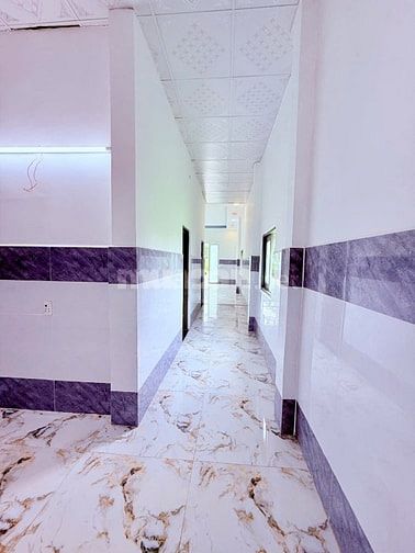 Nhà riêng chính chủ, 2 phòng ngủ, 100% thổ cư, giá 780trieu bao giấy