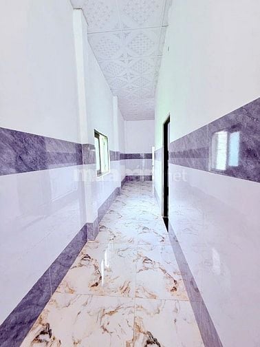 Nhà riêng chính chủ, 2 phòng ngủ, 100% thổ cư, giá 780trieu bao giấy