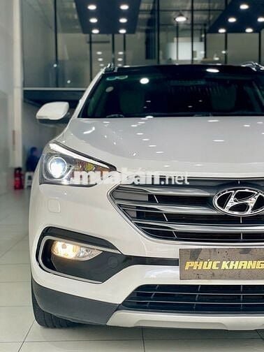 Hyundai Santa Fe 2016 2.2 AT 4WD - 59000 km