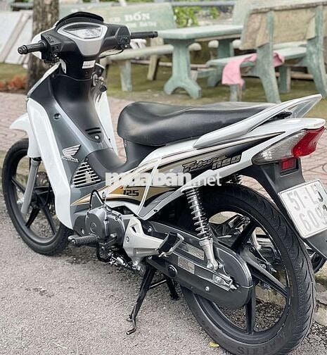 Fu neo dọn new đưa 13 củ nhận xe