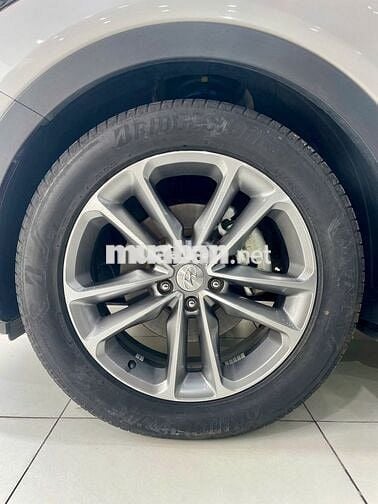Hyundai Santa Fe 2016 2.2 AT 4WD - 59000 km