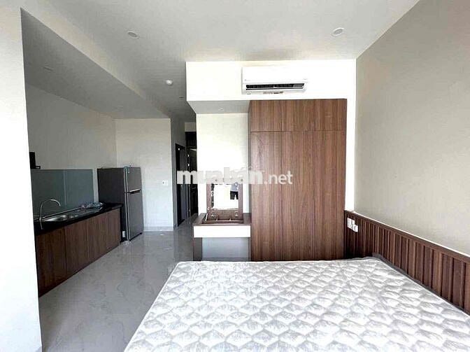 Cho thuê căn hộ studio thoáng mât ngay Mỹ An