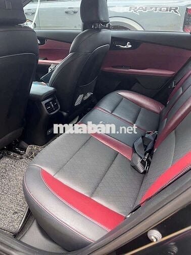 2022 1.6 Premium - 62000 km