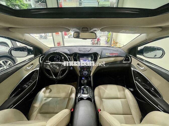 Hyundai Santa Fe 2016 2.2 AT 4WD - 59000 km