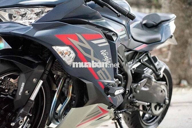KAWASAKI ZX25R SIÊU LUỚT