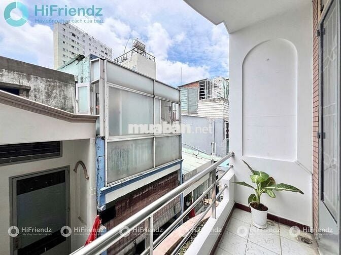 STUDIO BAN CÔNG TÁCH BẾP FULL NỘI THẤT NGAY CẦU NGUYỄN VĂN CỪ
