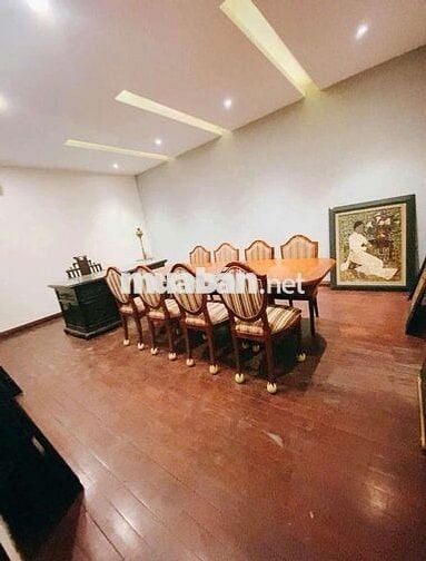 Kinh doanh tự do_ Nhà ngang 8x17m_ thang máy gara 6 phòng lớn