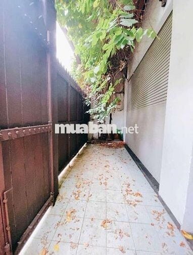Kinh doanh tự do_ Nhà ngang 8x17m_ thang máy gara 6 phòng lớn