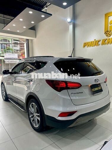 Hyundai Santa Fe 2016 2.2 AT 4WD - 59000 km