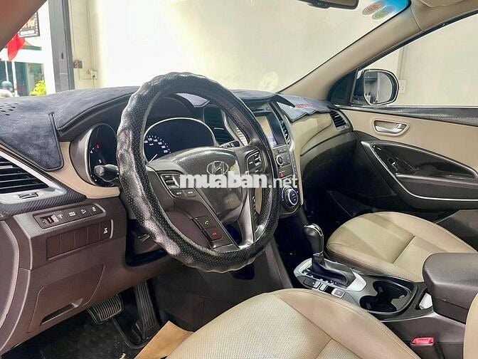 Hyundai Santa Fe 2016 2.2 AT 4WD - 59000 km