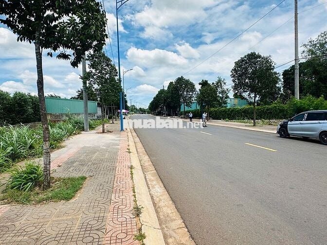 CẦN BÁN ĐẤT TẠI THỊ TRẤN ĐẤT ĐỎ 132M2/GIÁ 1,97 TỶ