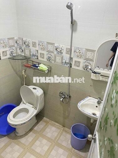 Pass phòng trọ 1tr5 có thể dọn vào liền