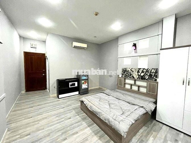 Căn hộ mini Full nội thất cửa sổ lớn mặt tiền cách ĐH Y Dược 700m Q5
