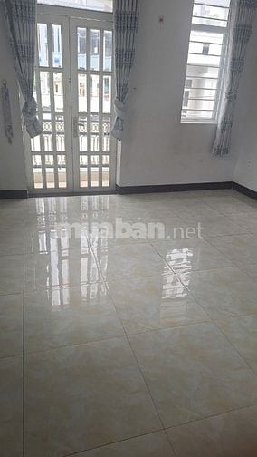 Bán nhà phố mặt tiền đường Phan Huy Thực, phường Tân Kiểng, Quận 7. 