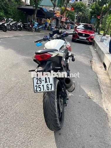 Cần bán Z300 biển HN người dùng ạ