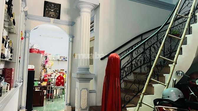 Bán nhà phố mặt tiền đường Phan Huy Thực, phường Tân Kiểng, Quận 7. 