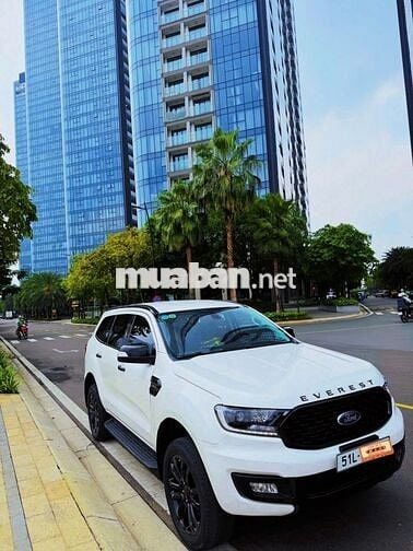 Ford Everest Trắng 12/2021 Sport 2.0L - 34.250 km