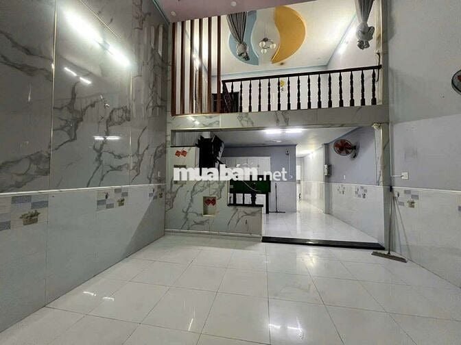 Cho thuê nhà mặt tiền dx phú mỹ.. 3pn.. Giá 8tr