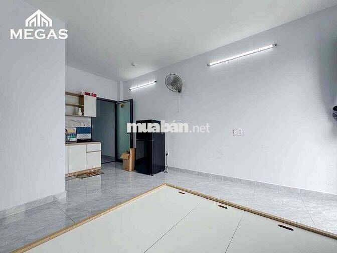 Studio Ban Công Full Nội Thất Siêu Thoáng Ngay Chung Cư An Phú Đông