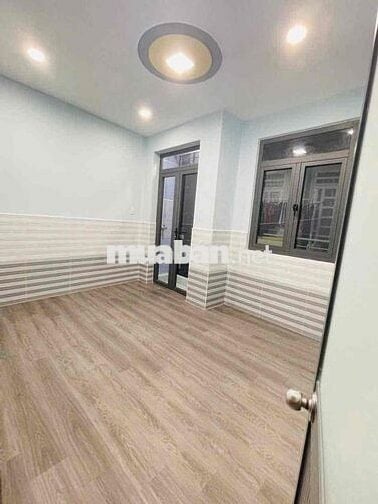 BÁN CĂN NHÀ FULL NỘI THẤT SỔ HỒNG CHUNG - MUA BÁN CCVB GIÁ RẺ
