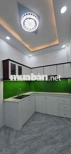 SIÊU PHẢM 3 TẦNG HẺM XE HƠI P5Q8,50M2,SHR,NHỈNH 5 Tỷ