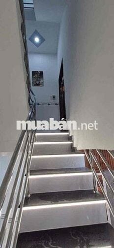 SIÊU PHẢM 3 TẦNG HẺM XE HƠI P5Q8,50M2,SHR,NHỈNH 5 Tỷ