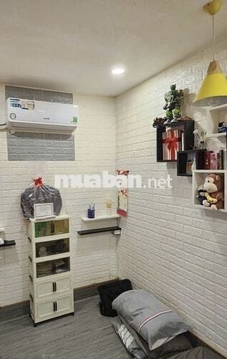 Bán gấp chung cư Nguyễn Thiện Thuật Quận 3, DT 36m2 giá chỉ 2,2 tỷ