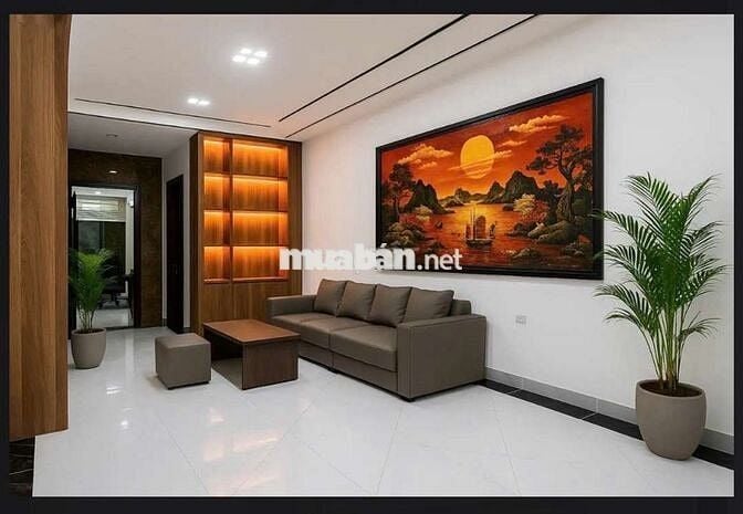 Tôi cần bán nhà mặt ngõ Xuân Thủy 7tầng thang máy full nội thất .