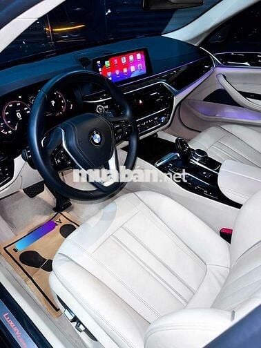 BMW 530i Như xe Đập Thùng!