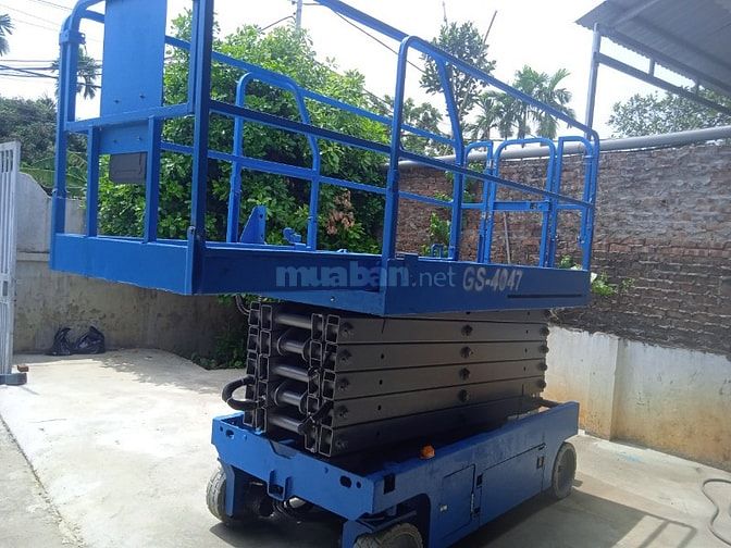 CHO THUÊ XE NÂNG NGƯỜI XE CẮT KÉO, XE BOM GIÁ TỪ 8 TR/THÁNG