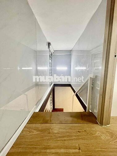 Chỉ 1 căn Chung cư đường Nguyễn Trãi - Quận 5 - DTSD 80m2 - 2 PN