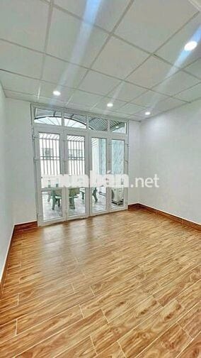 GIÁ THUÊ CHỈ 2x Triệu - NHÀ MẶT TIỀN ĐƯỜNG THÀNH THÁI, HOÀ HƯNG, Q10