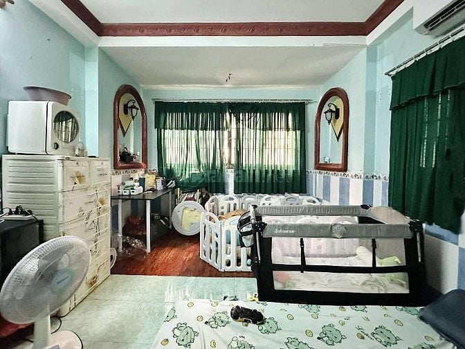 VÕ VĂN TẦN , QUẬN 3 , ĐOẠN 2 CHIỀU - 4 TẦNG - DT 3.8m x 12m Vuông Vức