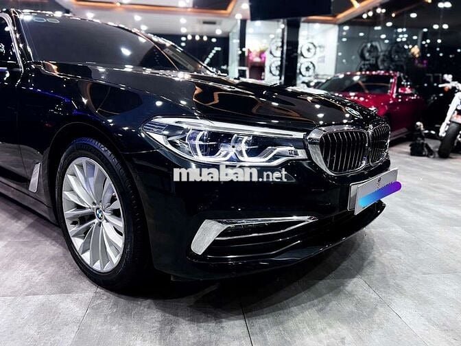 BMW 530i Như xe Đập Thùng!