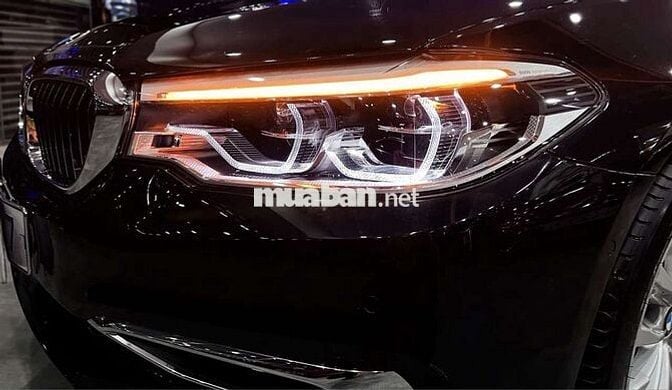 BMW 530i Như xe Đập Thùng!