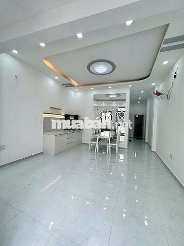 bán nhà 60m2 ở bình tân có sổ bán gấp
