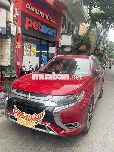 Mitsubishi Outlander 2022 2.0 CVT - 300000 km