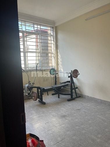 Bán nhà phố Bà Triệu, Hà Đông; 130m2, 25 tỷ, sổ sẵn, giao dịch ngay
