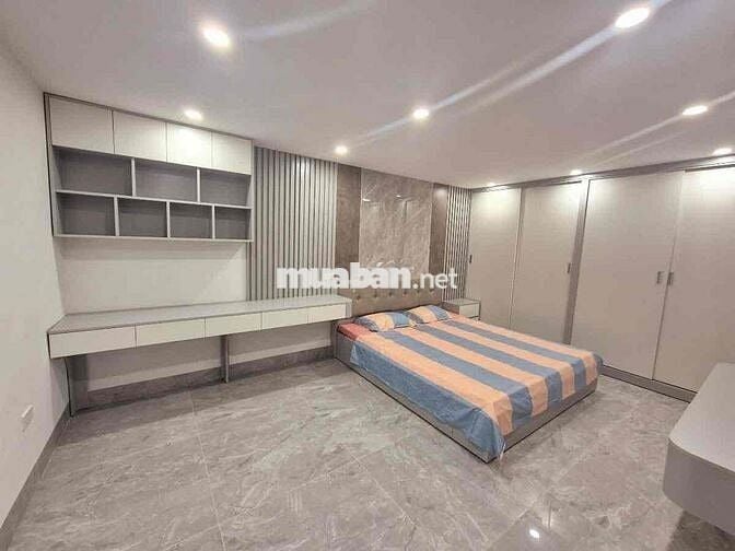 TẬP THỂ TẦNG 1 - THANH XUÂN - 3 NGỦ RIÊNG BIỆT - 10M RA PHỐ