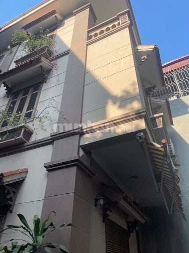 Bán nhà phố Bà Triệu, Hà Đông; 130m2, 25 tỷ, sổ sẵn, giao dịch ngay