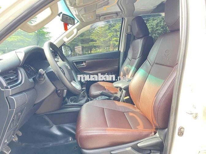 Toyota Fortuner 2019 2.4G 4x2 MT - 82000 km
