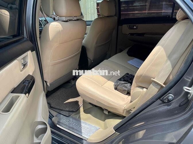 Toyota Fortuner 2014 2.7V 4x2 - 95000 km