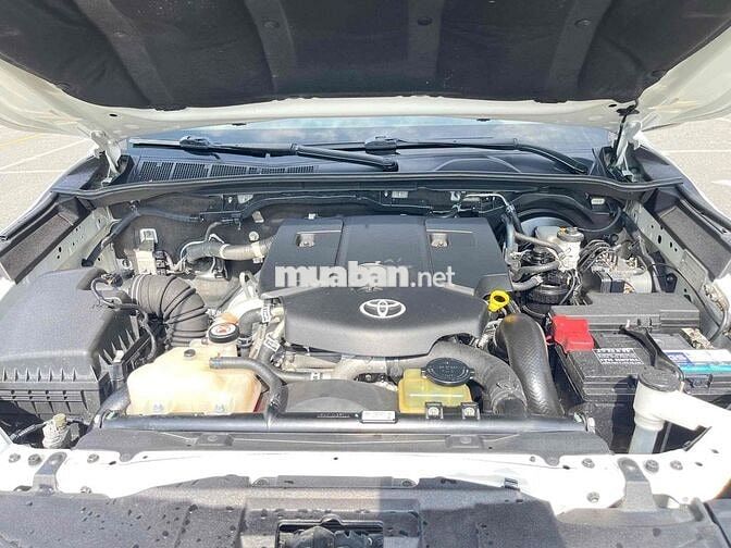 Toyota Fortuner 2019 2.4G 4x2 MT - 82000 km